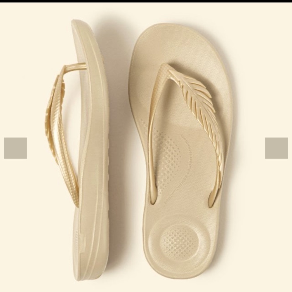 FITFLOP Feather Platino Sandals